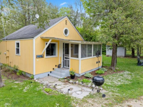 Sunset Shores - Sunflower Cabin #4 by Simple Life Rentals